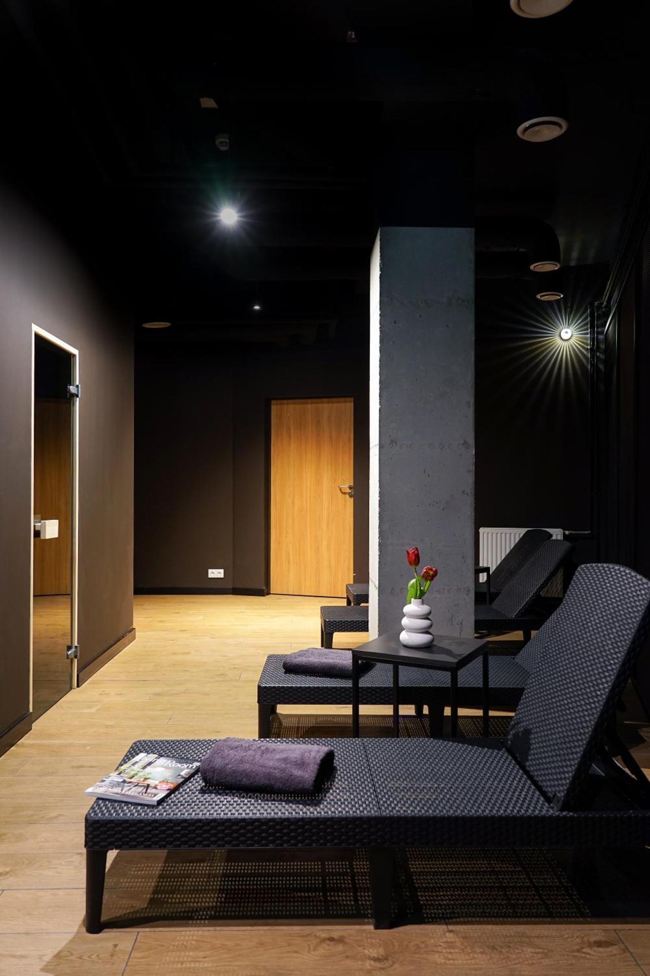 Aparthotel Easy One Premium Art Cracovia Exterior foto