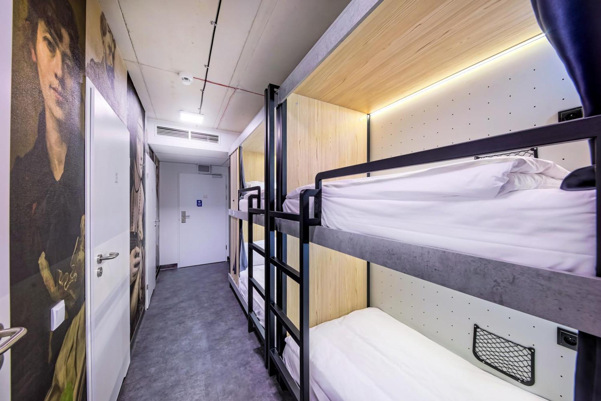 Aparthotel Easy One Premium Art Cracovia Exterior foto